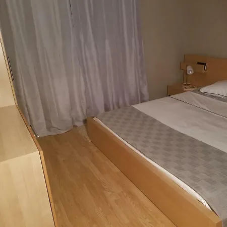 Hellen's Apart Apartment Bucharest